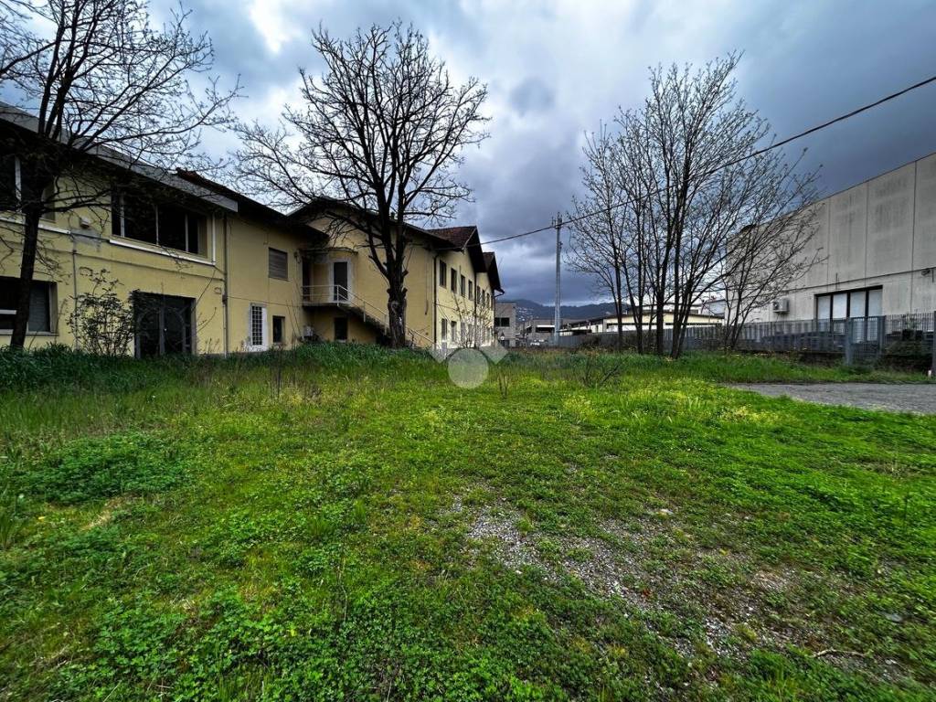 Immobile a Follo in Capannone Via Gramsci, 1 - Foto 5