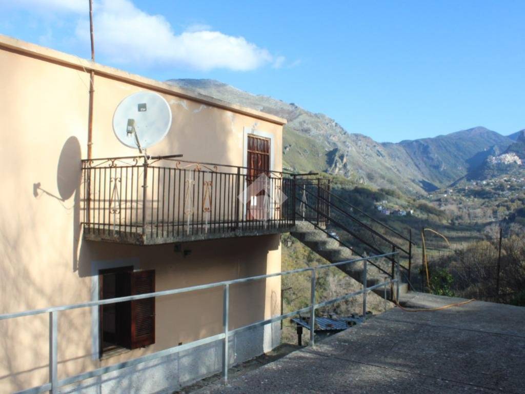 Casa indipendente a Buonvicino in Contrada Lago - Foto 3