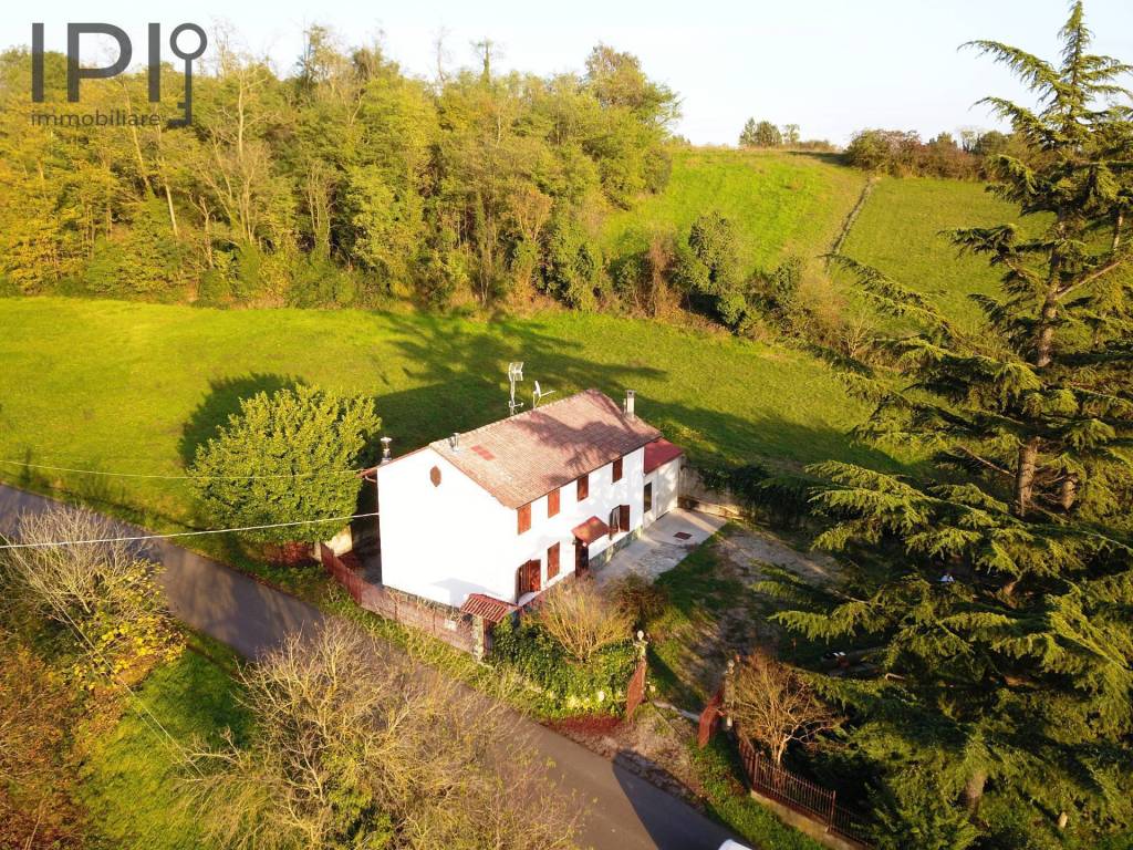 Villa a Bistagno in frazione resinara - Foto 2