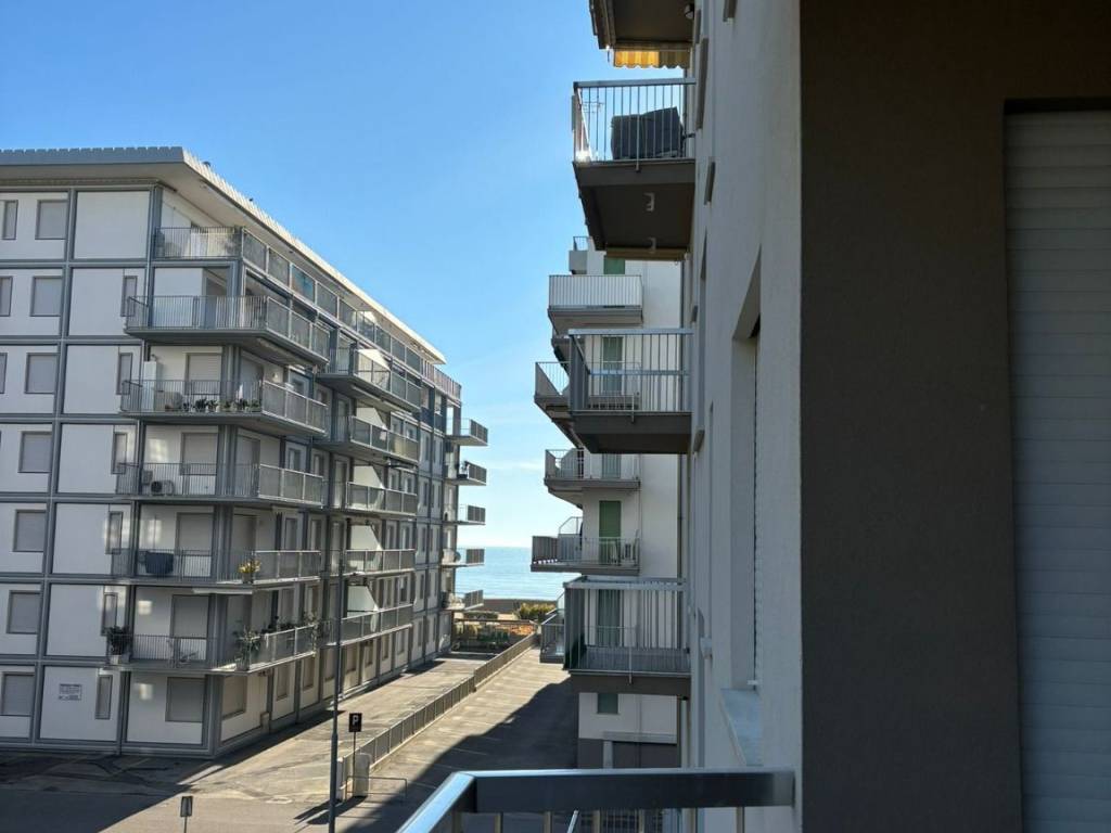 Appartamento a Jesolo in Via Padova - Foto 2