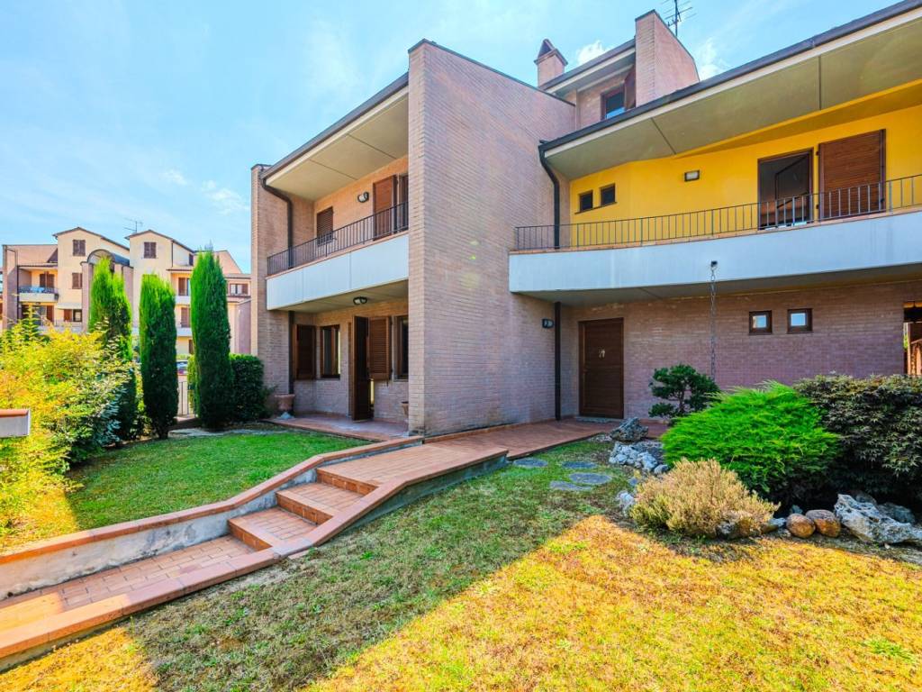 Villa a Quarrata in Via Vaslui - Foto 5