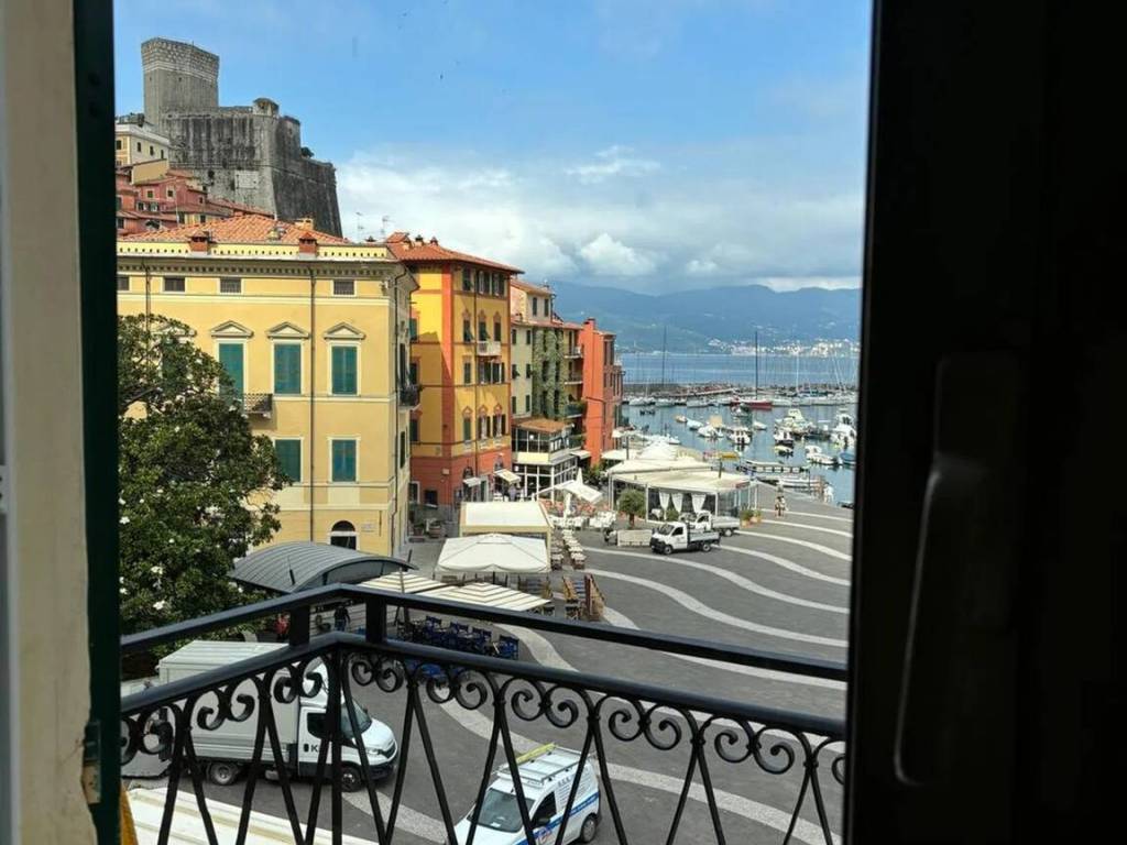Appartamento a Lerici in Piazza Giuseppe Garibaldi, 18 - Foto 5