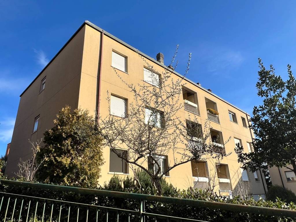 Appartamento a Perugia in via salvatorelli, 27 - Foto 2