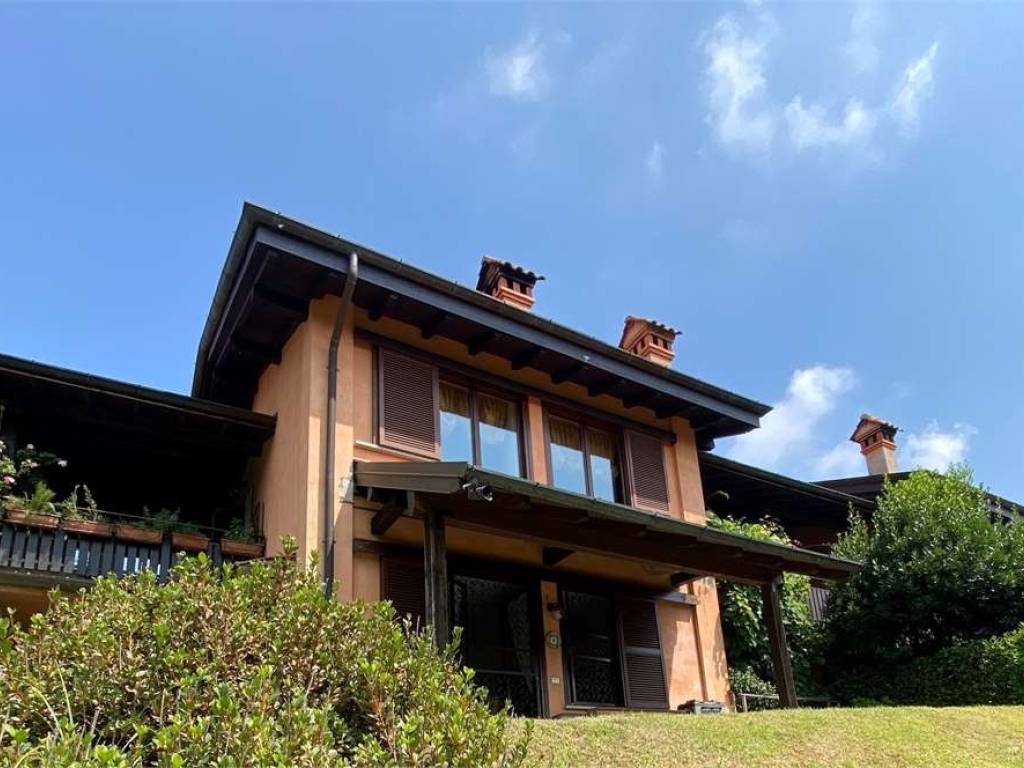 Appartamento a Gignese in via circonvallazione , 8 - Foto 2