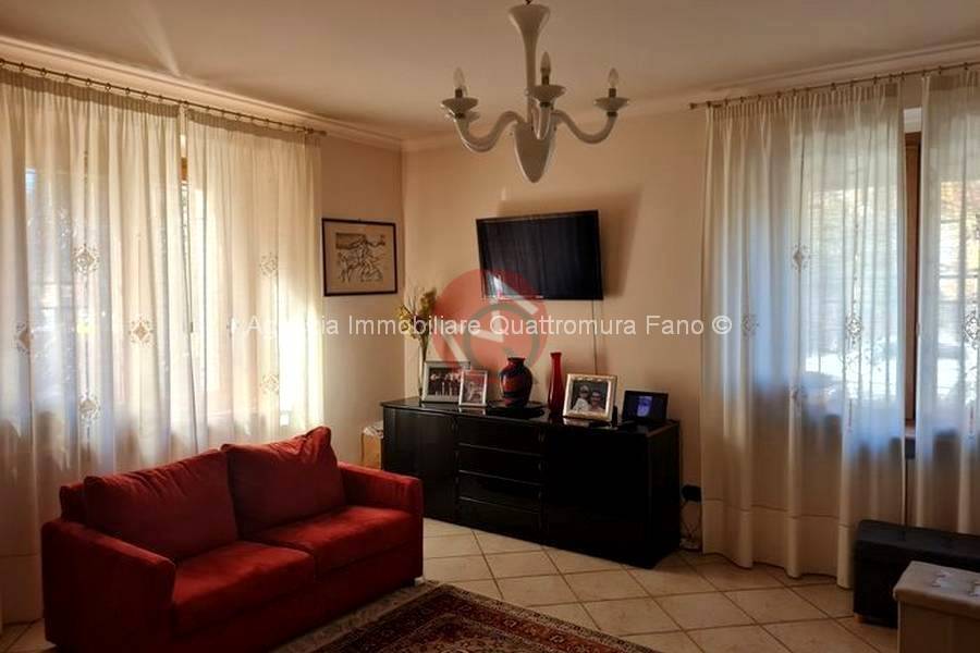Villa a Fano in viale antonio giuglini - Foto 3
