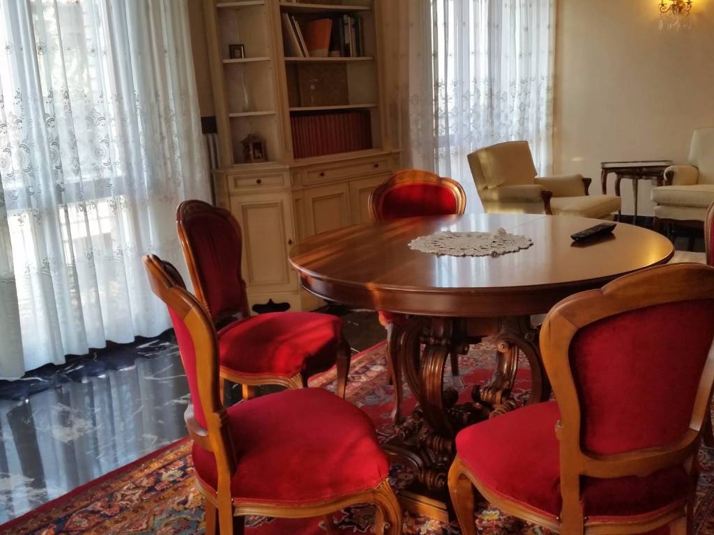 Appartamento a Padova in Via Savonarola - Foto 2