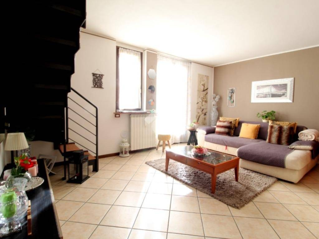 Appartamento a Paderno d'adda in Via Mohandas Karamchand Gandhi - Foto 5