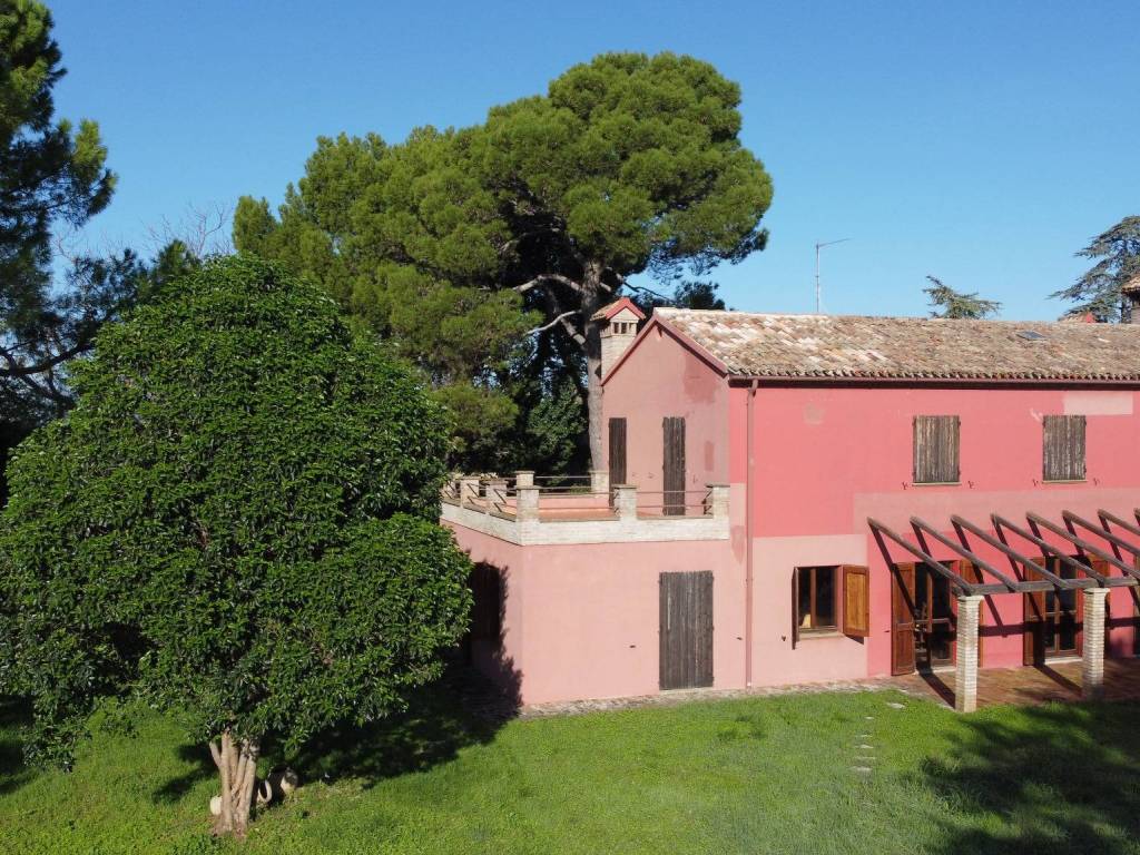 Villa a Fano in Strada Nazionale Flaminia - Foto 3