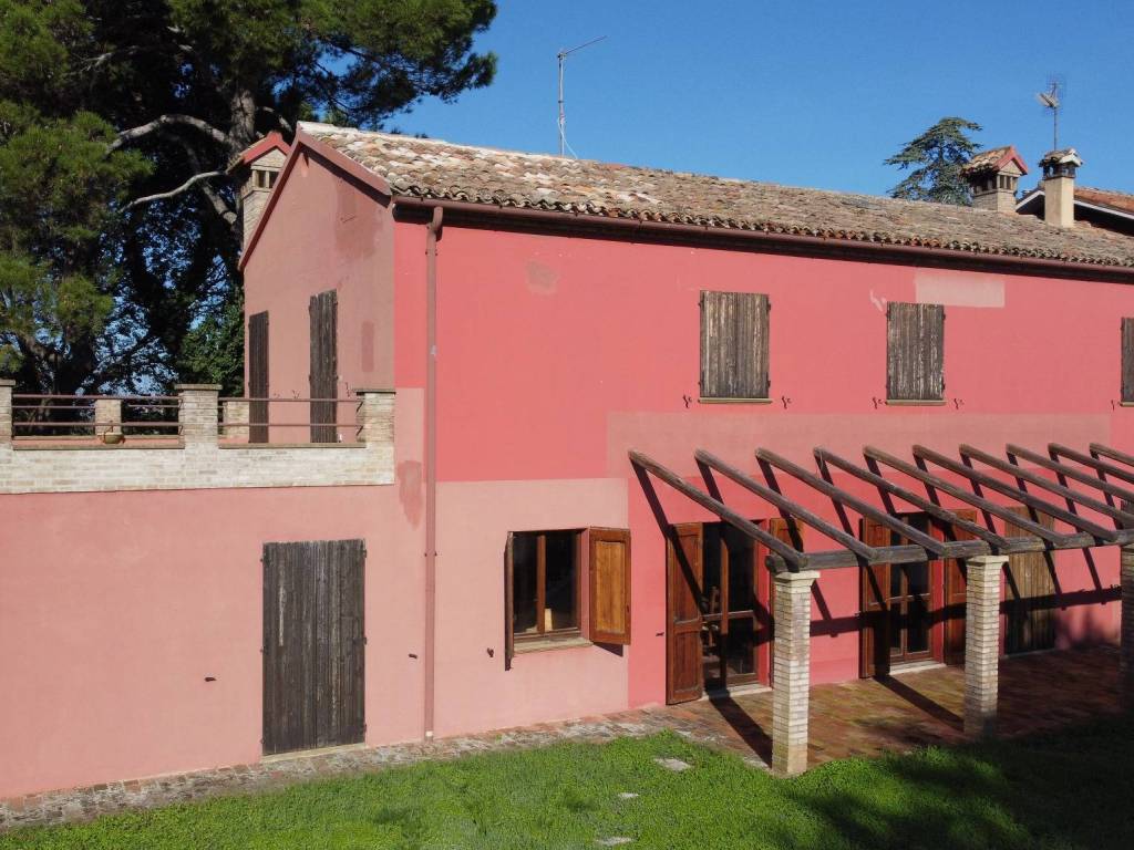 Villa a Fano in Strada Nazionale Flaminia - Foto 4