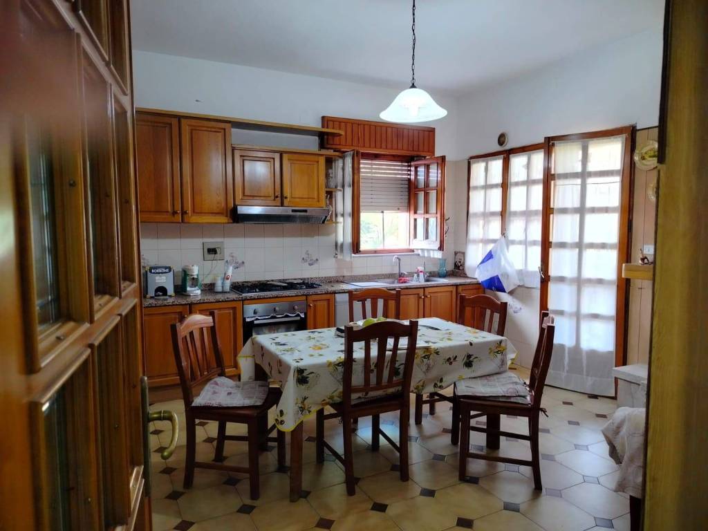 Appartamento a Reggio calabria in CONTRADA SALA DI MOSORROFA, 72 - Foto 4