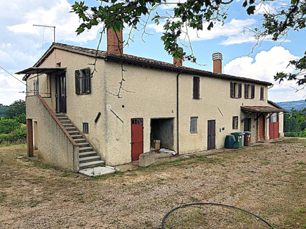Rustico / casale a Fratta todina in Via Marscianese - Foto 2