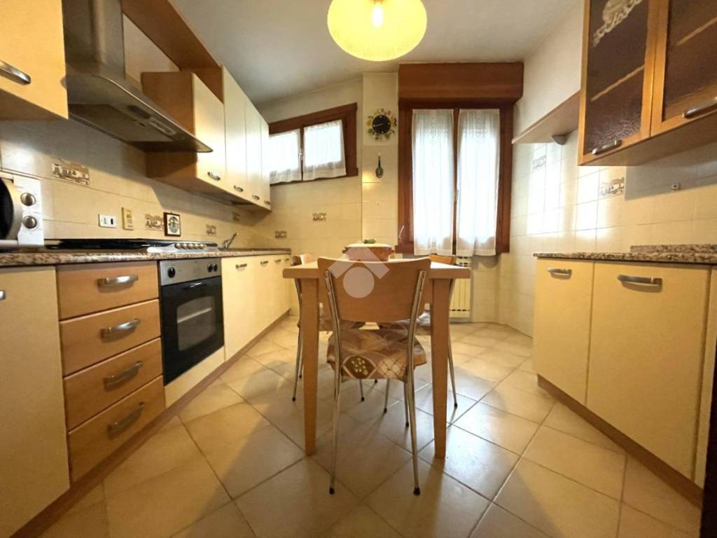Appartamento a Cremona in Via Buoso da Dovara, 81 - Foto 3