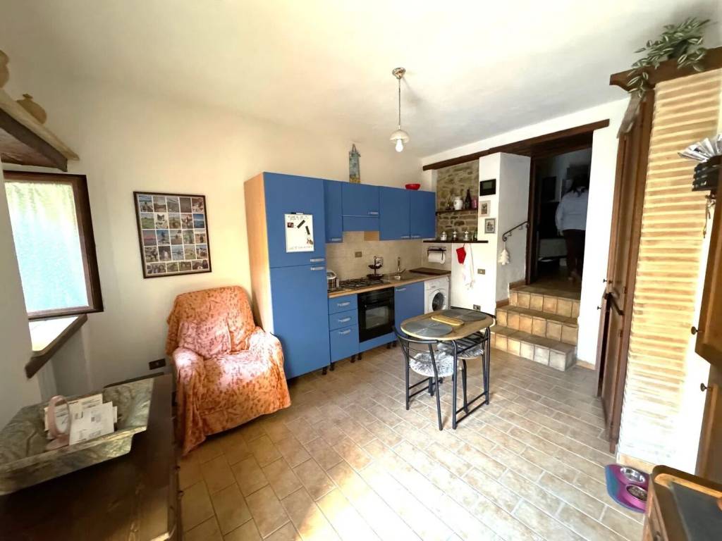 Appartamento a Deruta in Piazza Garibaldi, 3 - Foto 4
