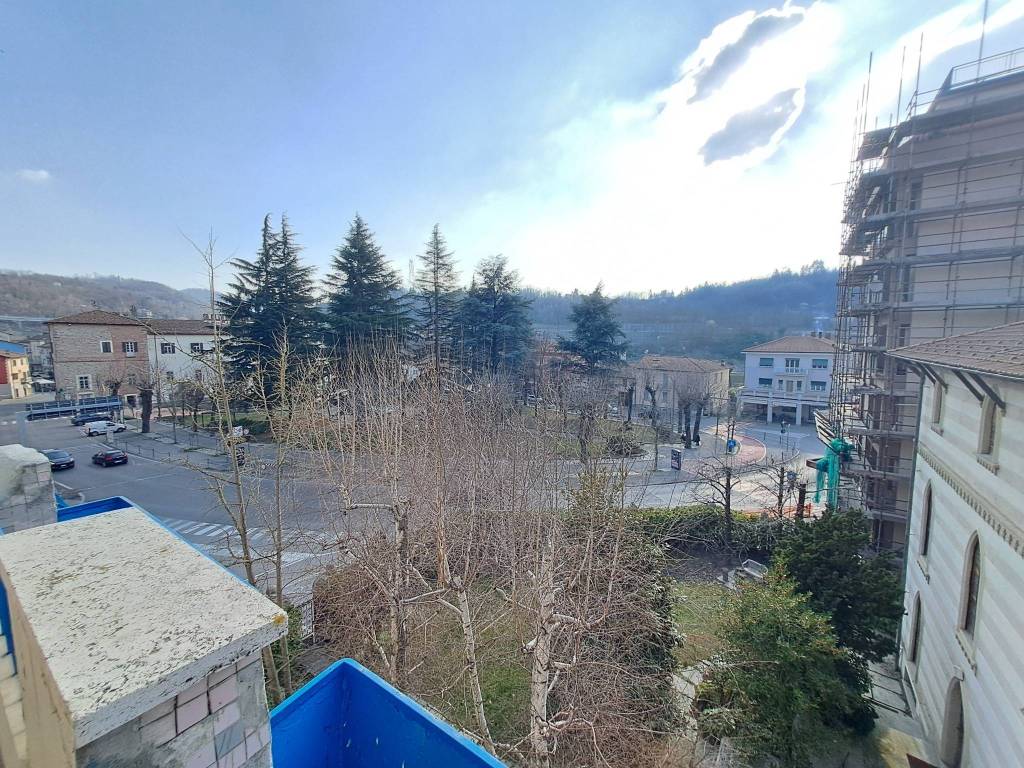 Appartamento a Millesimo in Piazza della Libertà - Foto 4