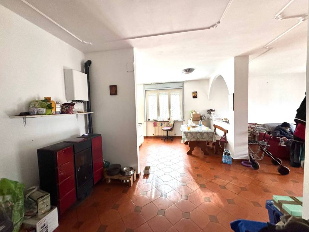 Appartamento a Deruta in Via Tiberina, 309 - Foto 2