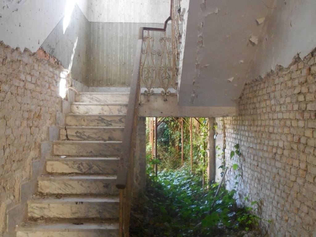 Casa indipendente a Avezzano in Via Cardinale Mazzarino - Foto 3