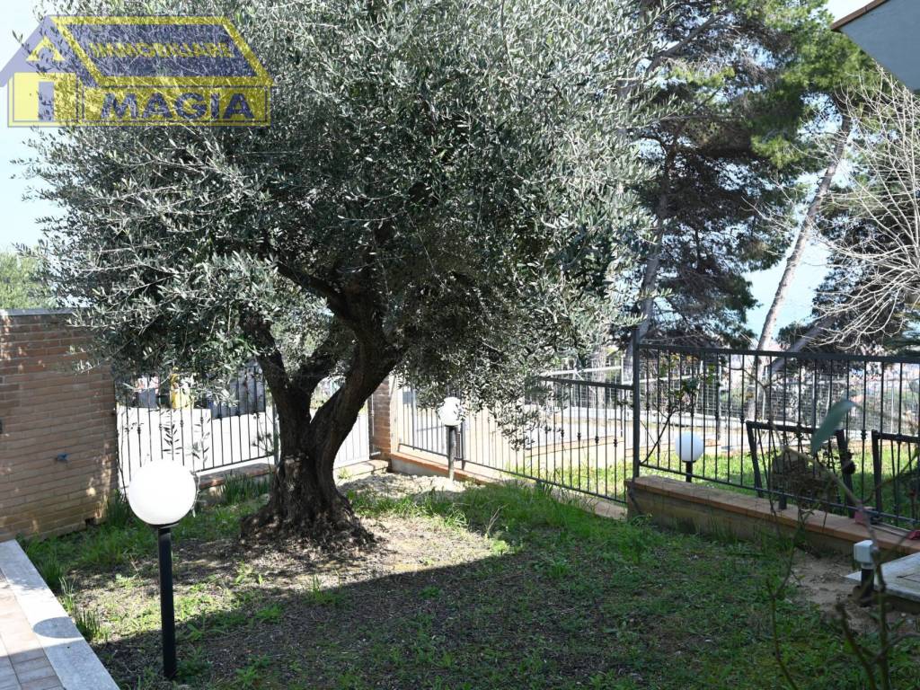 Villetta a schiera a San benedetto del tronto in Via Santa Lucia, 48 - Foto 4