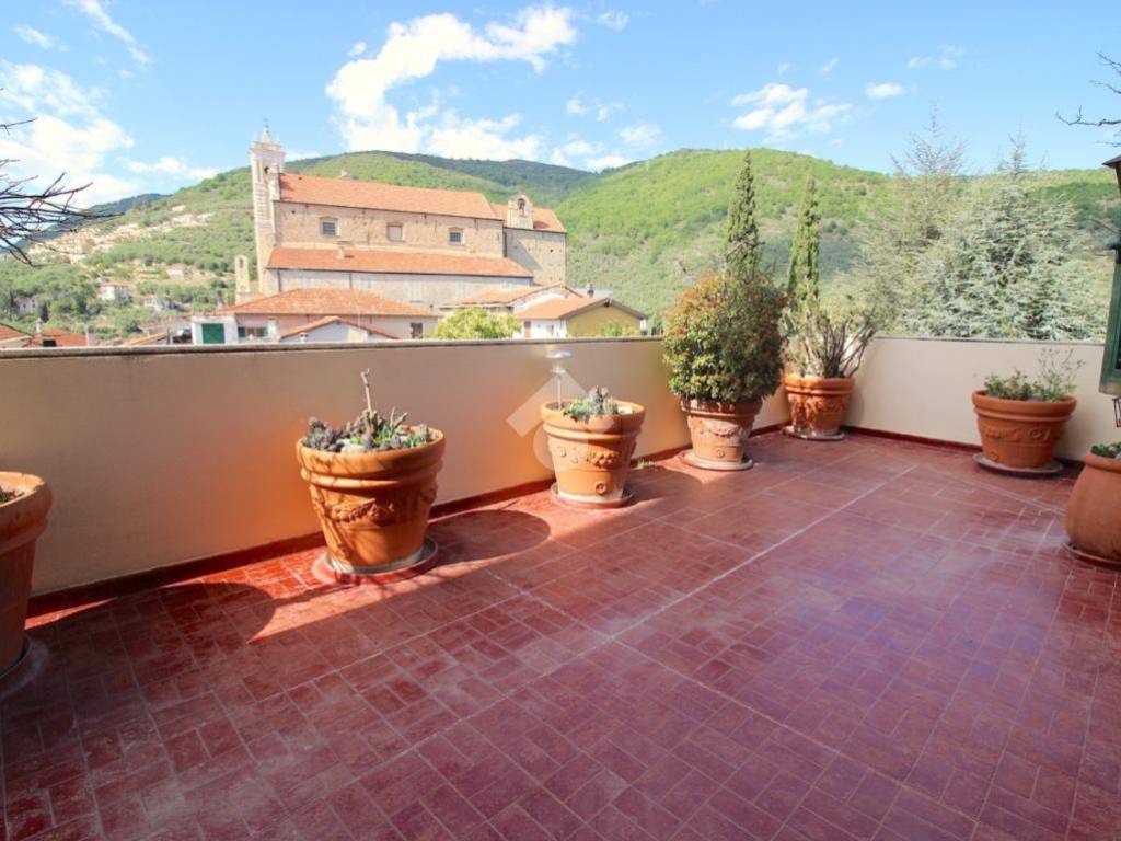 Appartamento a Castellaro in Piazza Fratelli Ruffini, 2 - Foto 3