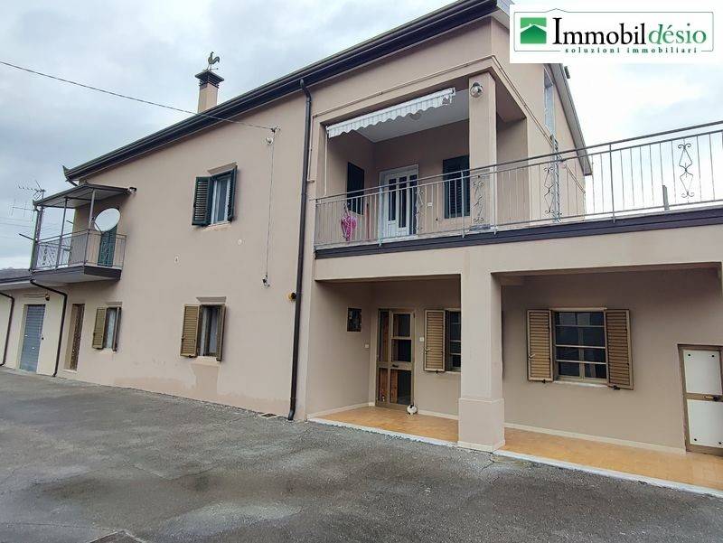 Villa a Baragiano in Via Isca della Botte, 38 - Foto 2