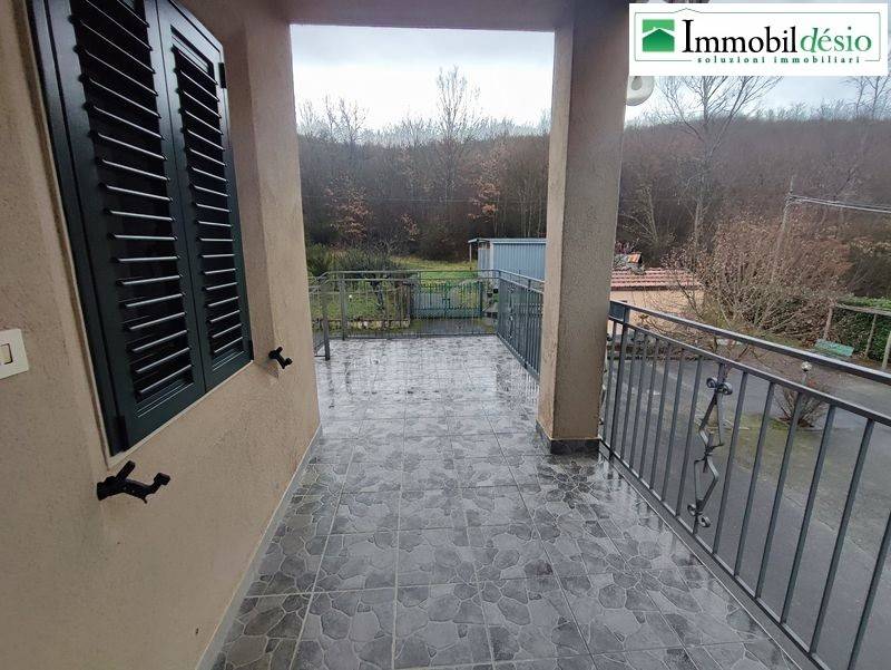 Villa a Baragiano in Via Isca della Botte, 38 - Foto 4
