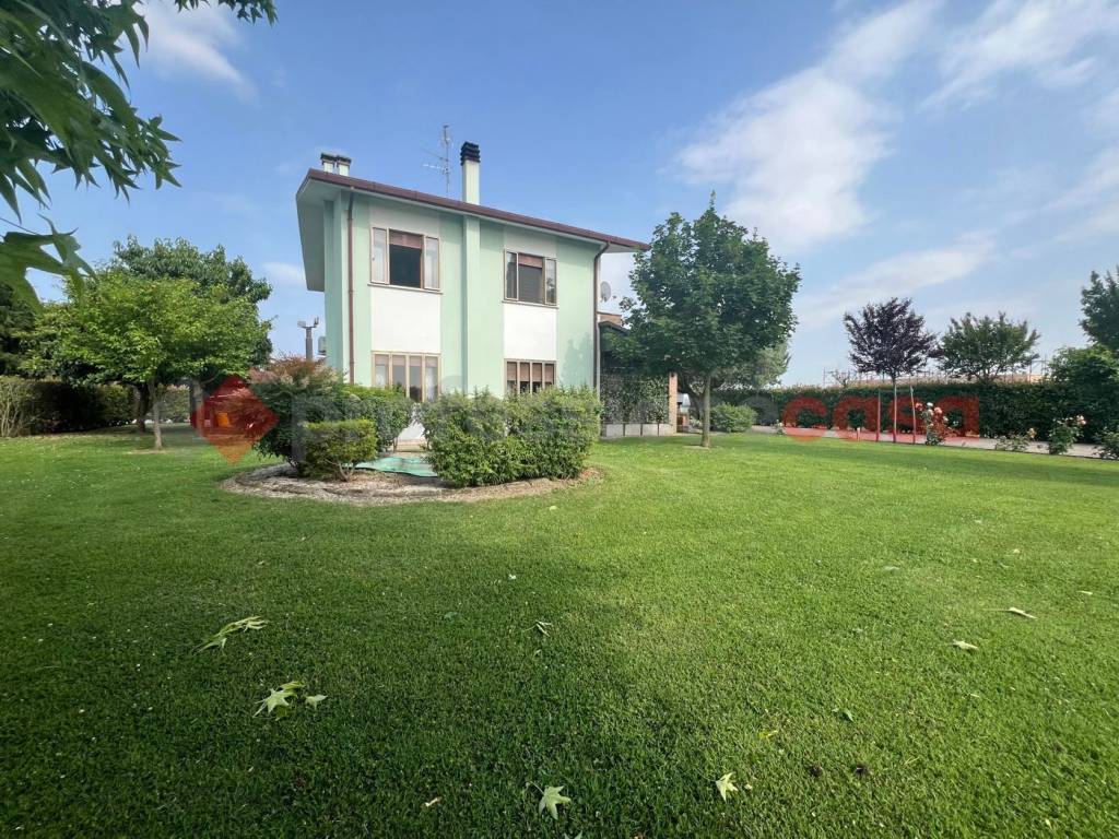 Villa a Lendinara in Via Valli, 50 - Foto 2