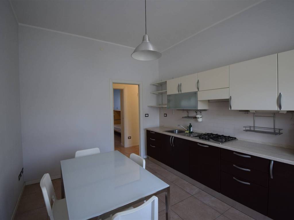 Appartamento a Parma in Via Primo Savani - Foto 2
