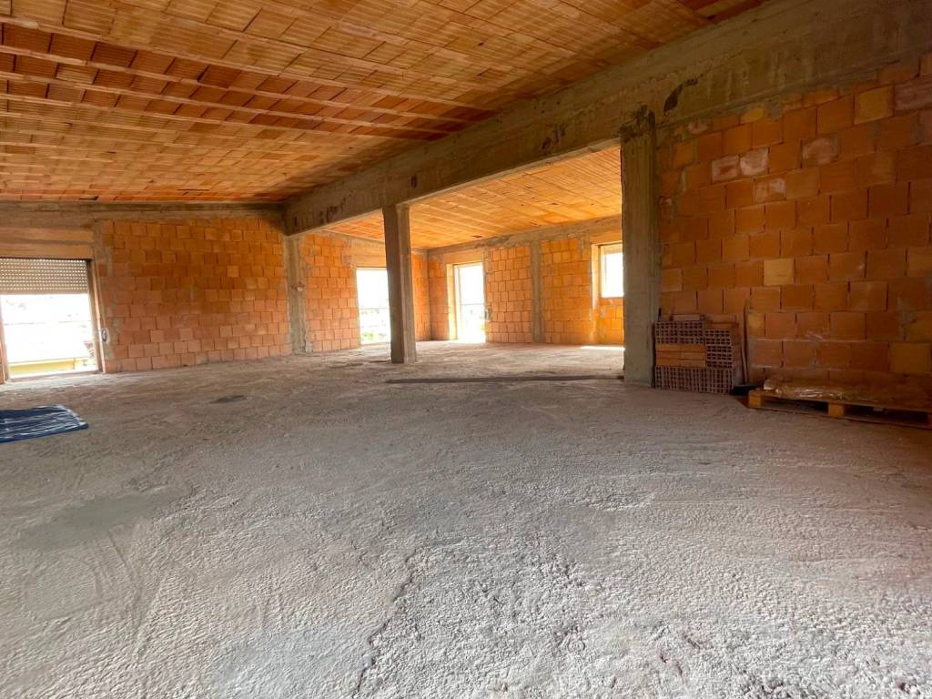 Appartamento a Fondi in Via Arnale Rosso - Foto 2