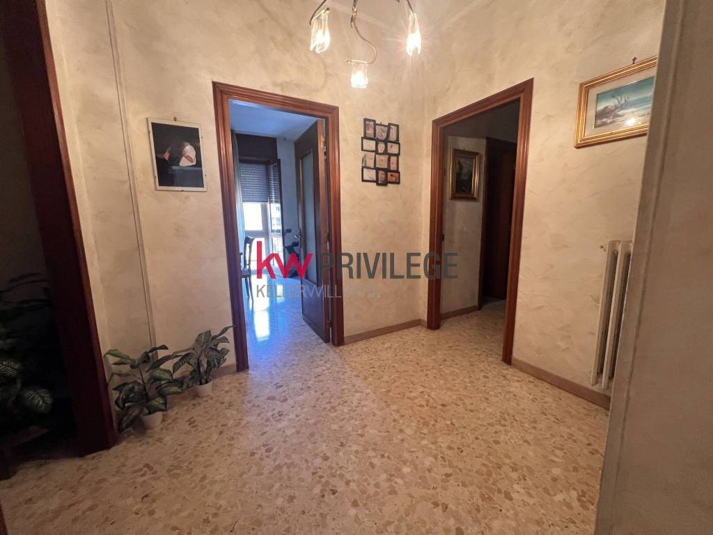 Appartamento a Brindisi in Via Andrea Mantegna, 9 - Foto 4