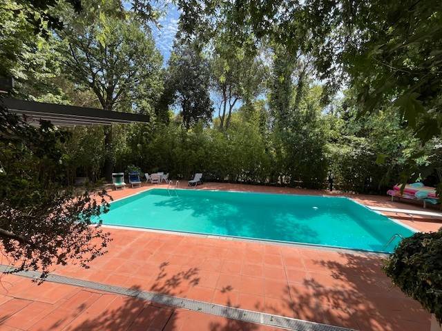 Villa a Riccione in Viale dei Pini - Foto 2