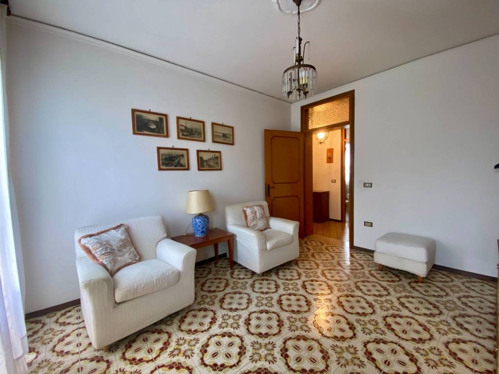 Appartamento a Mira in Via Confine Mira Vecchia - Foto 3