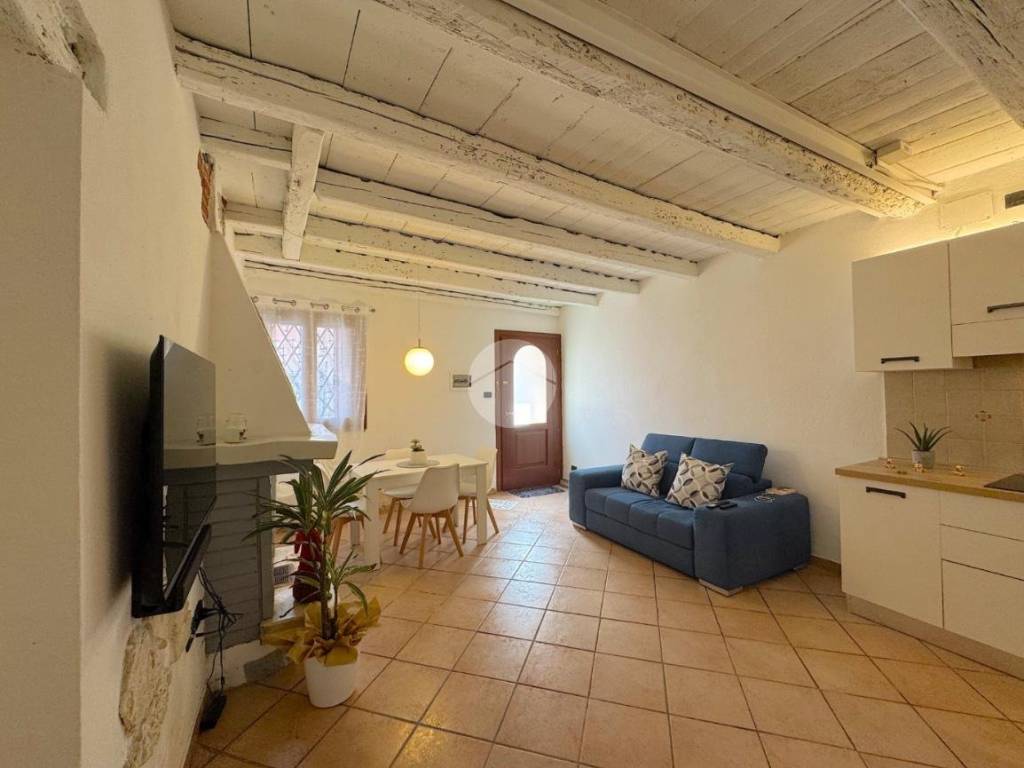 Casa indipendente a Castel d'azzano in Via Forette, 28 - Foto 5