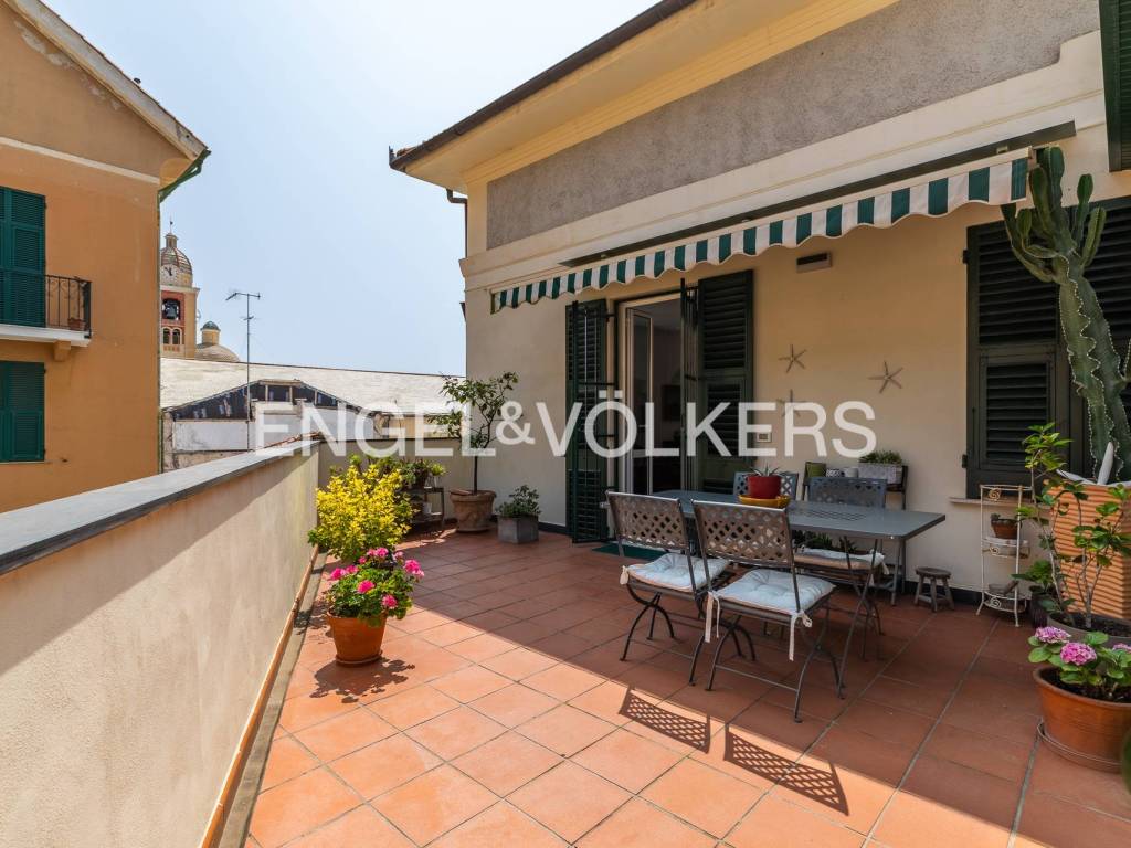 Appartamento a Finale ligure in Via della Stazione - Foto 4