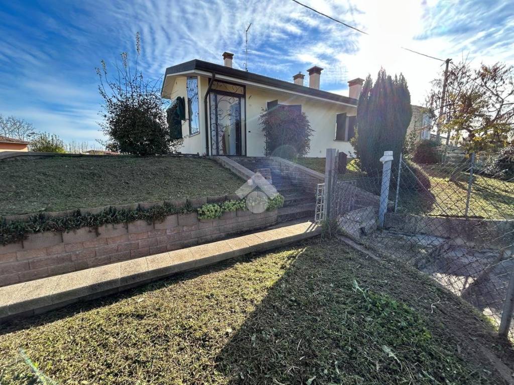 Villa a Rovigo in Via Carlo Pisacane, 10 - Foto 2