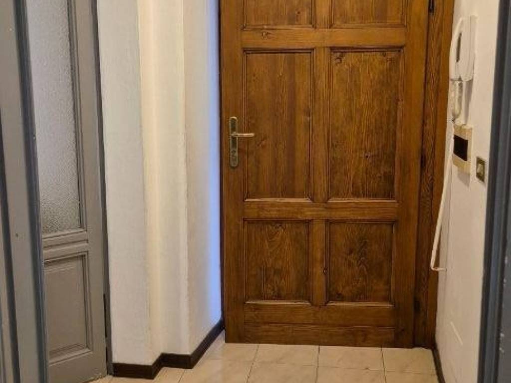Appartamento a Arona in Via Pertossi, 31 - Foto 3