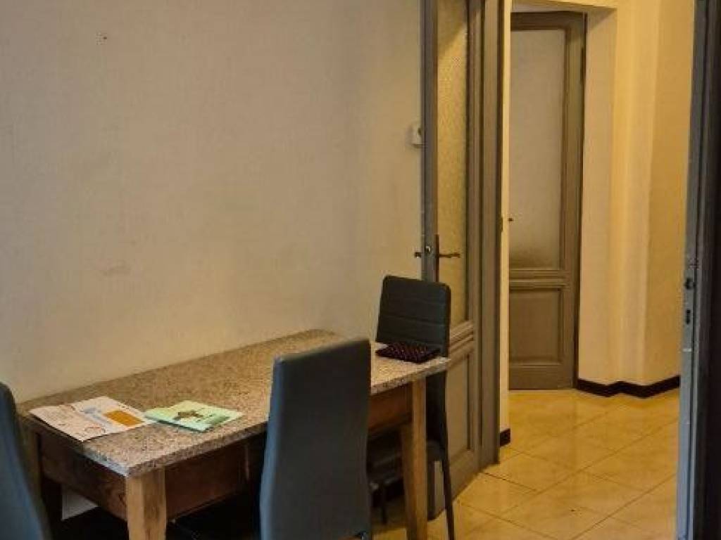 Appartamento a Arona in Via Pertossi, 31 - Foto 4