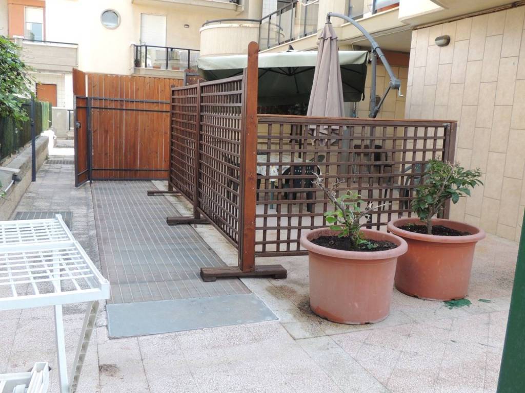 Appartamento a Trani in Lungomare Cristoforo Colombo - Foto 2