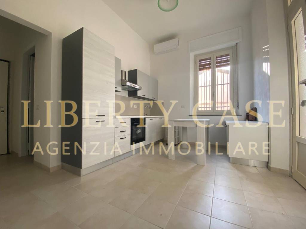 Villa a Vercelli in Via Prarolo, 74 - Foto 5