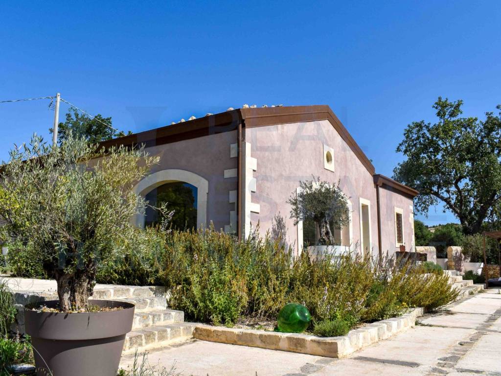 Villa a Noto in Via Tommaso Fazello, 228 - Foto 4
