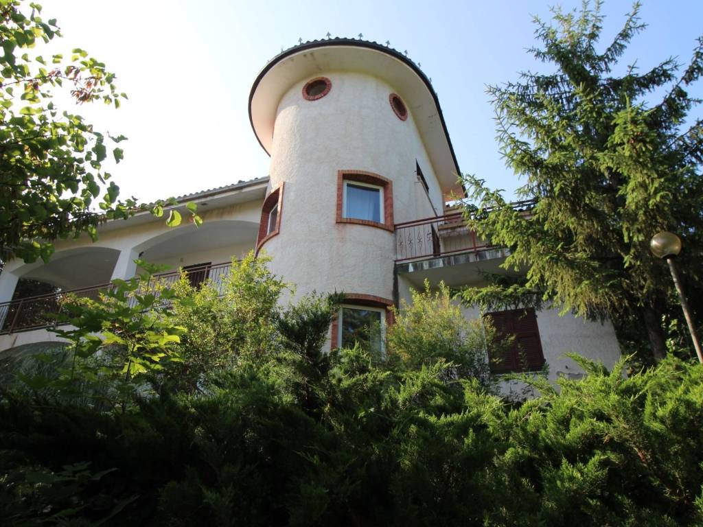 Villa a Lerma in Via Dante, 43 - Foto 2