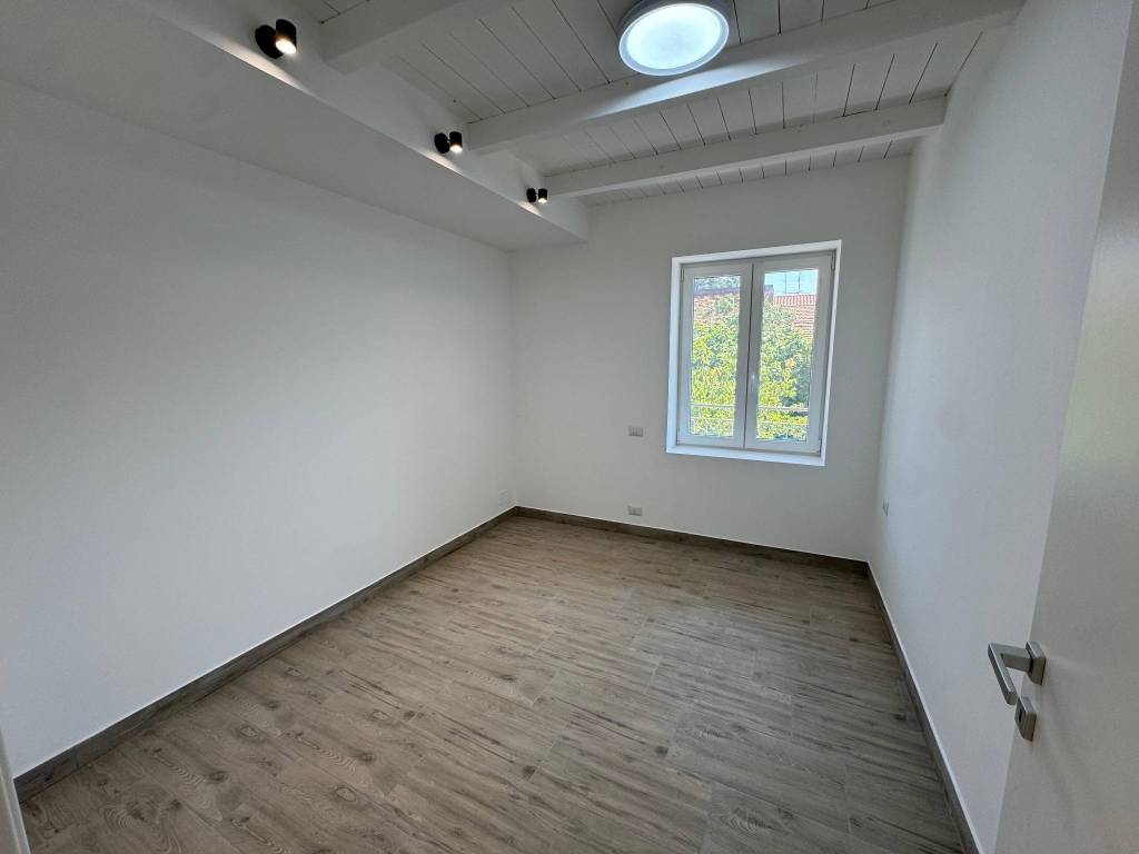 Appartamento a Samarate in Via dell'Immacolata, 1 - Foto 3