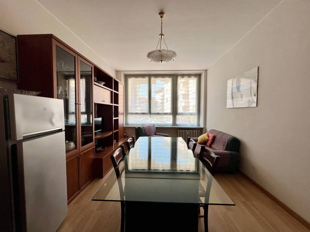 Appartamento a Alba in Viale Giovanni Vico, 6 - Foto 4