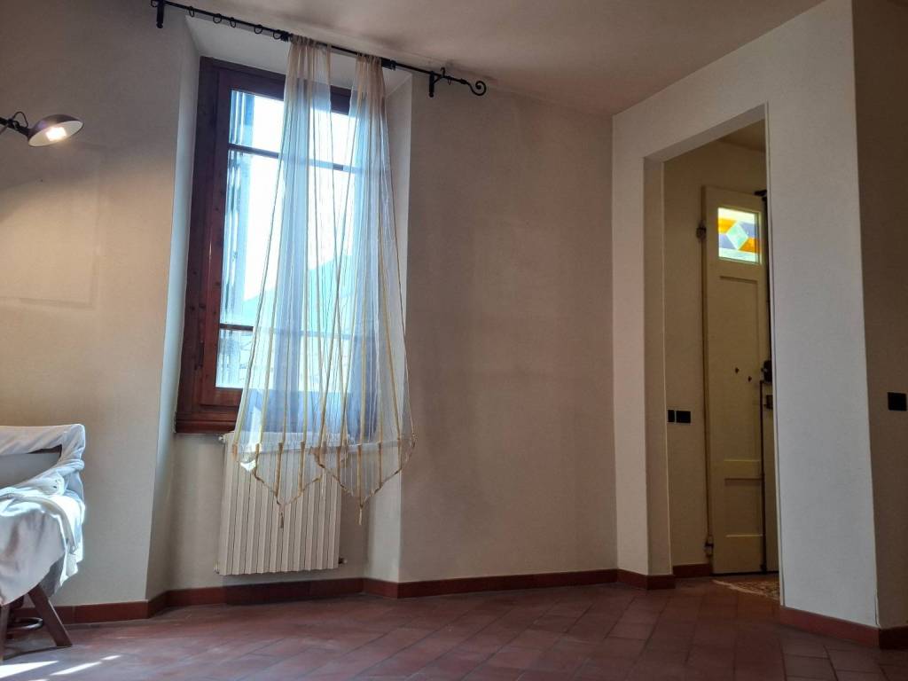 Casa indipendente a Prato in Via Pistoiese - Foto 5