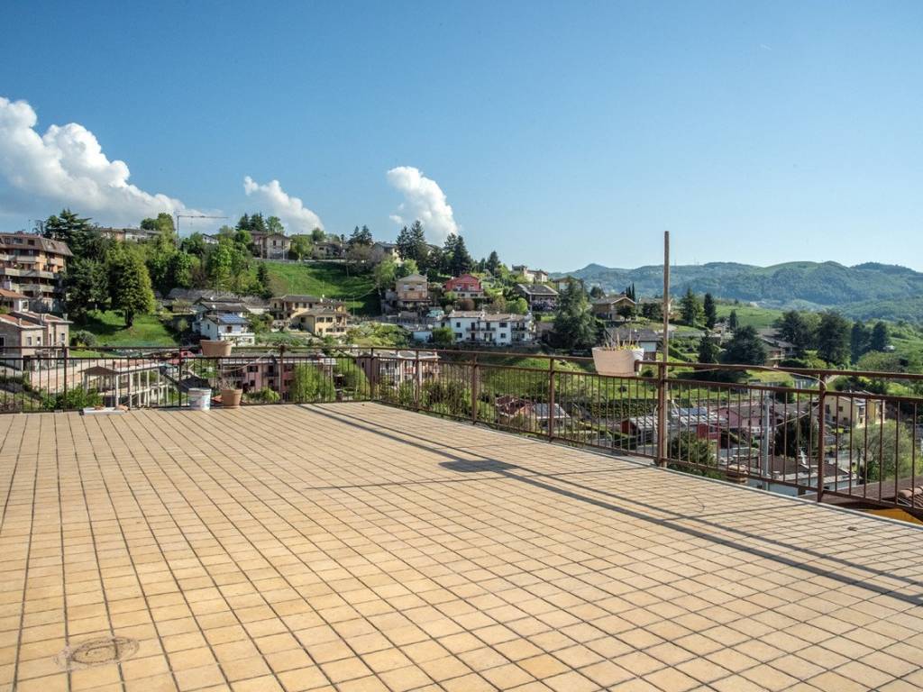 Appartamento a Cerro veronese in via lessini - Foto 2