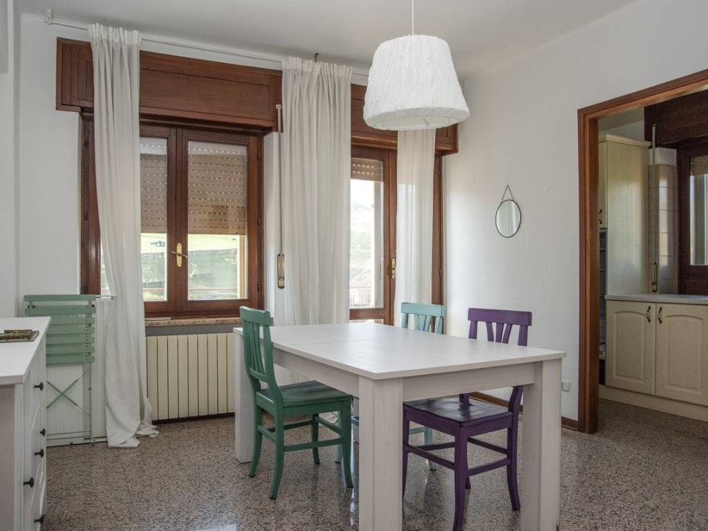 Appartamento a Cerro veronese in via lessini - Foto 3