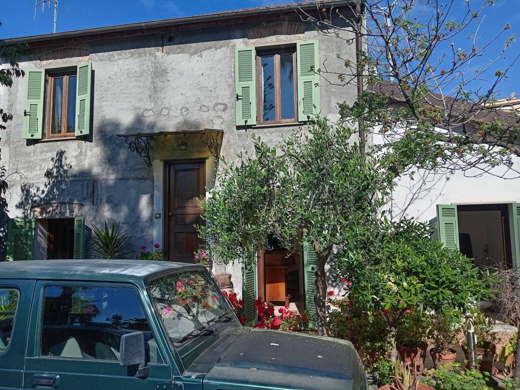 Villa a Taggia in Via Cristoforo Colombo - Foto 3