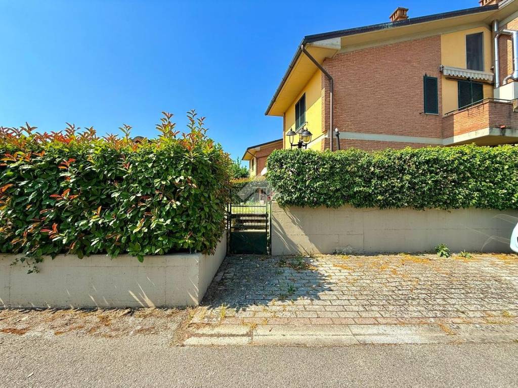 Appartamento a Quarrata in Via Arcobaleno, 13 - Foto 2