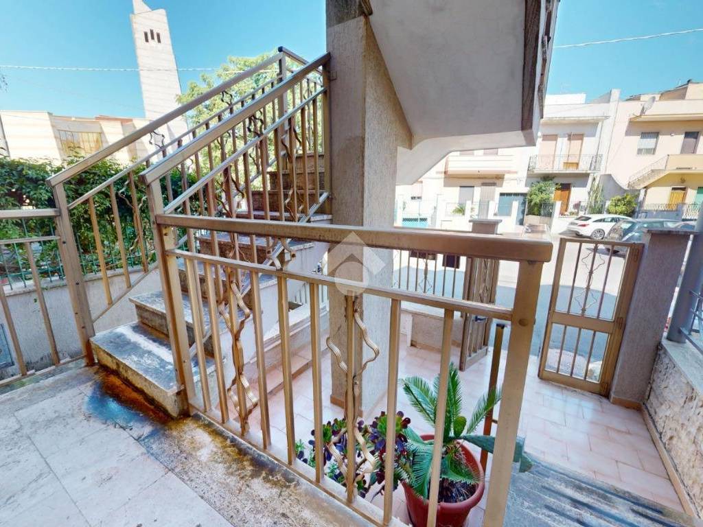 Casa indipendente a Francavilla fontana in Piazza don luigi sturzo - Foto 2