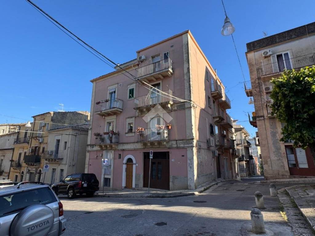 Appartamento a Ragusa in Via SS. Salvatore, 27 - Foto 3