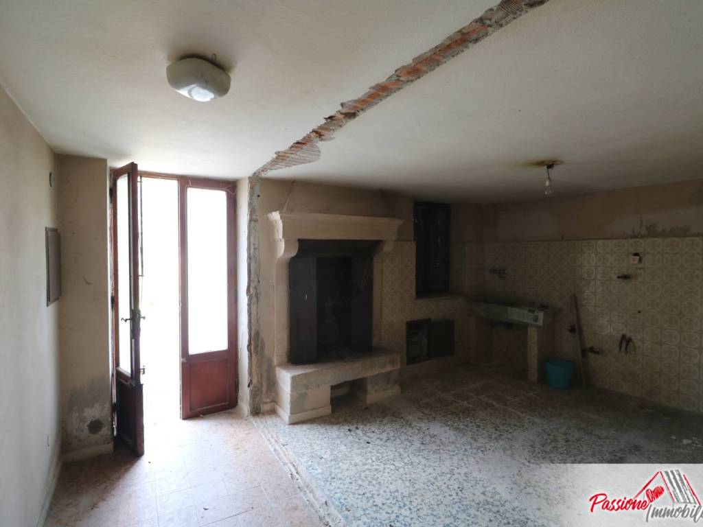 Casa indipendente a Verona in Piazza San Valentino, 20 - Foto 4