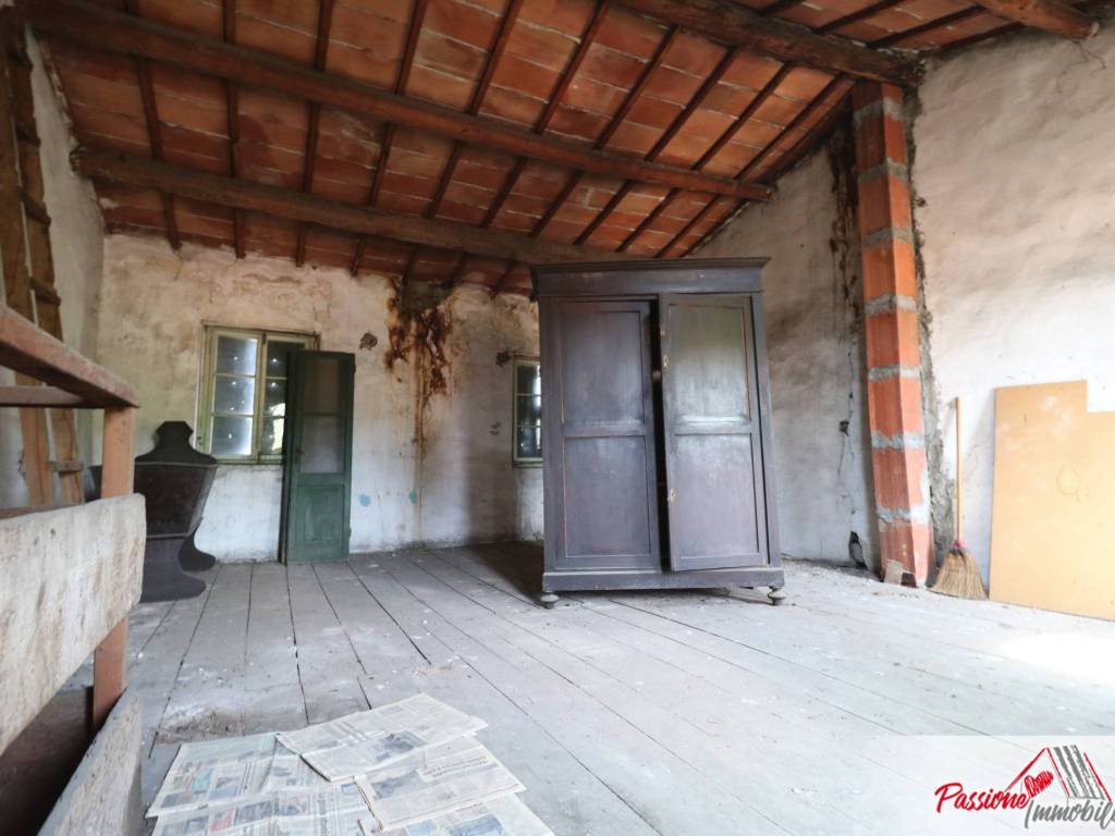 Casa indipendente a Verona in Piazza San Valentino, 20 - Foto 5